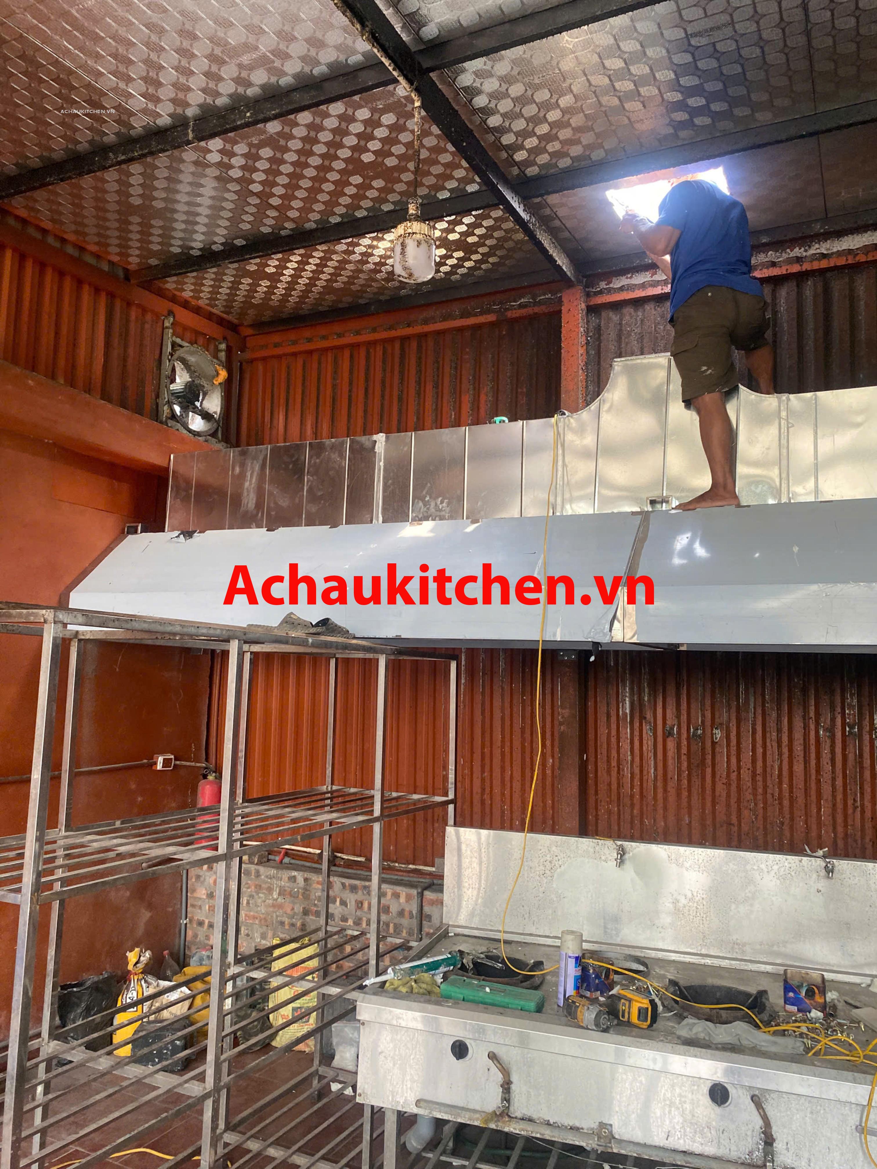 Bếp công nghiệp, hút mùi bếp công nghiệp (8)