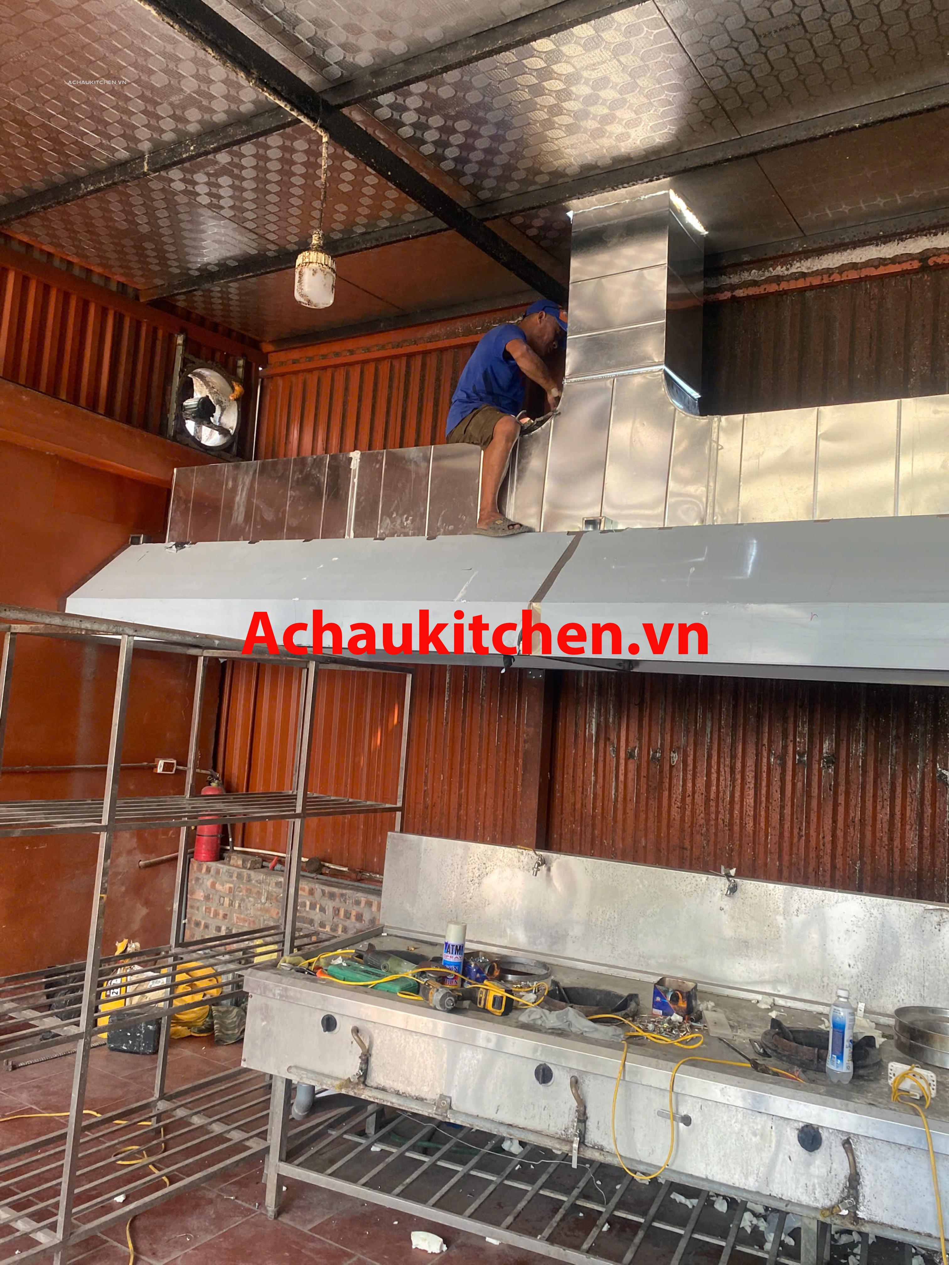 Bếp công nghiệp, hút mùi bếp công nghiệp (9)