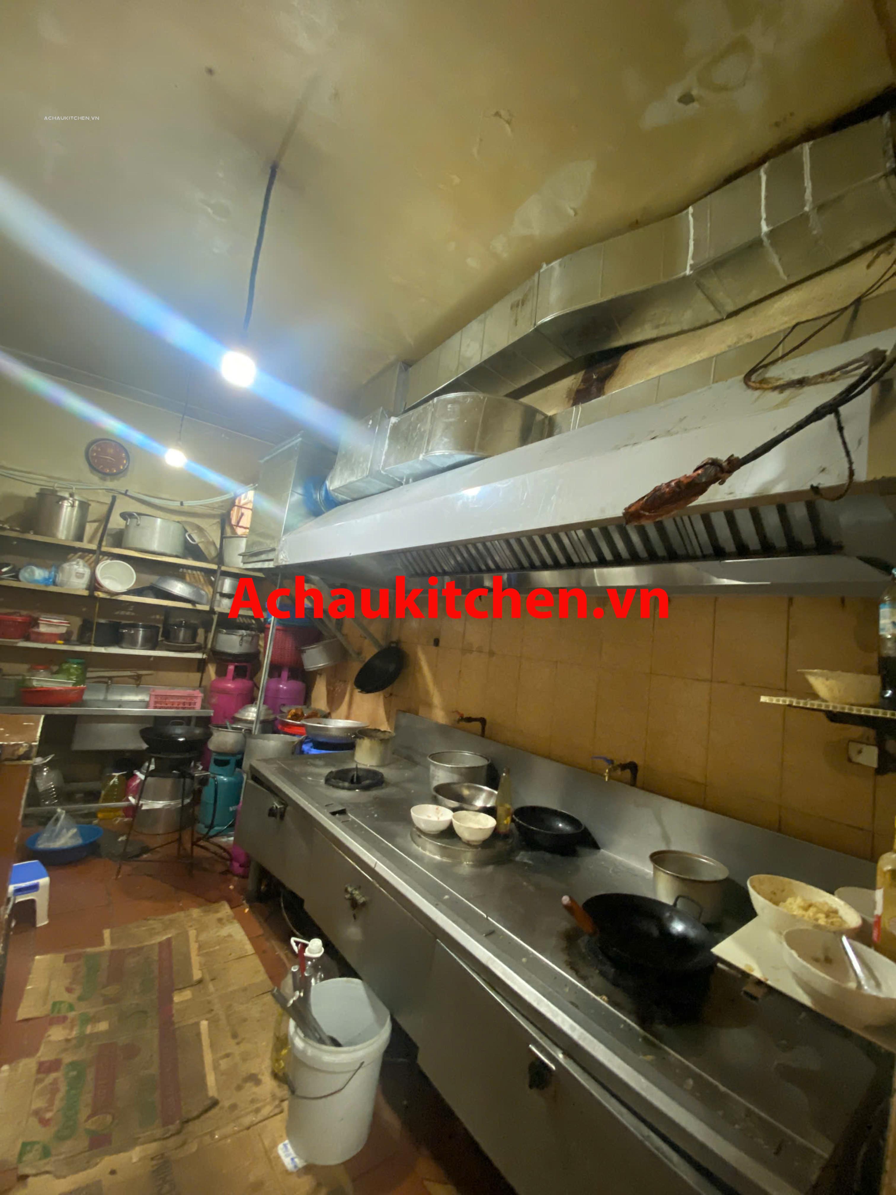 Bếp công nghiệp, hút mùi bếp công nghiệp (2)